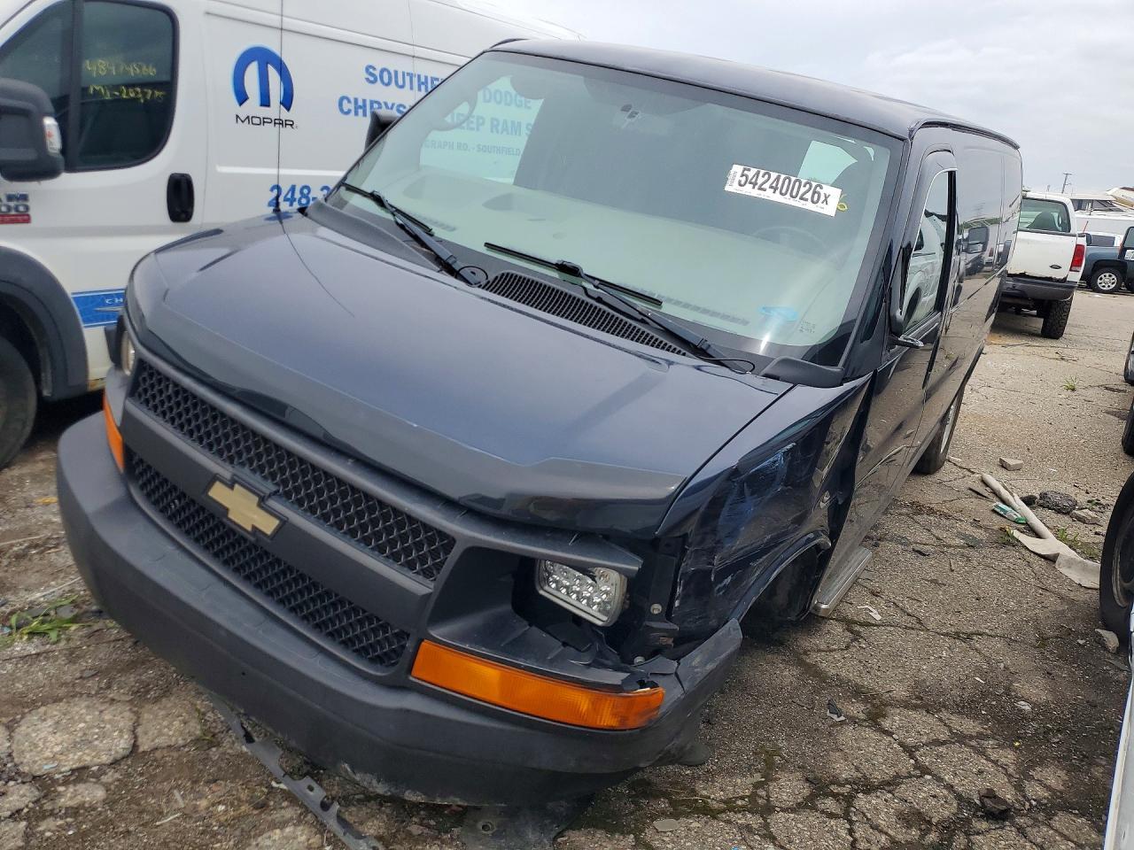 2014 CHEVROLET Express 1500