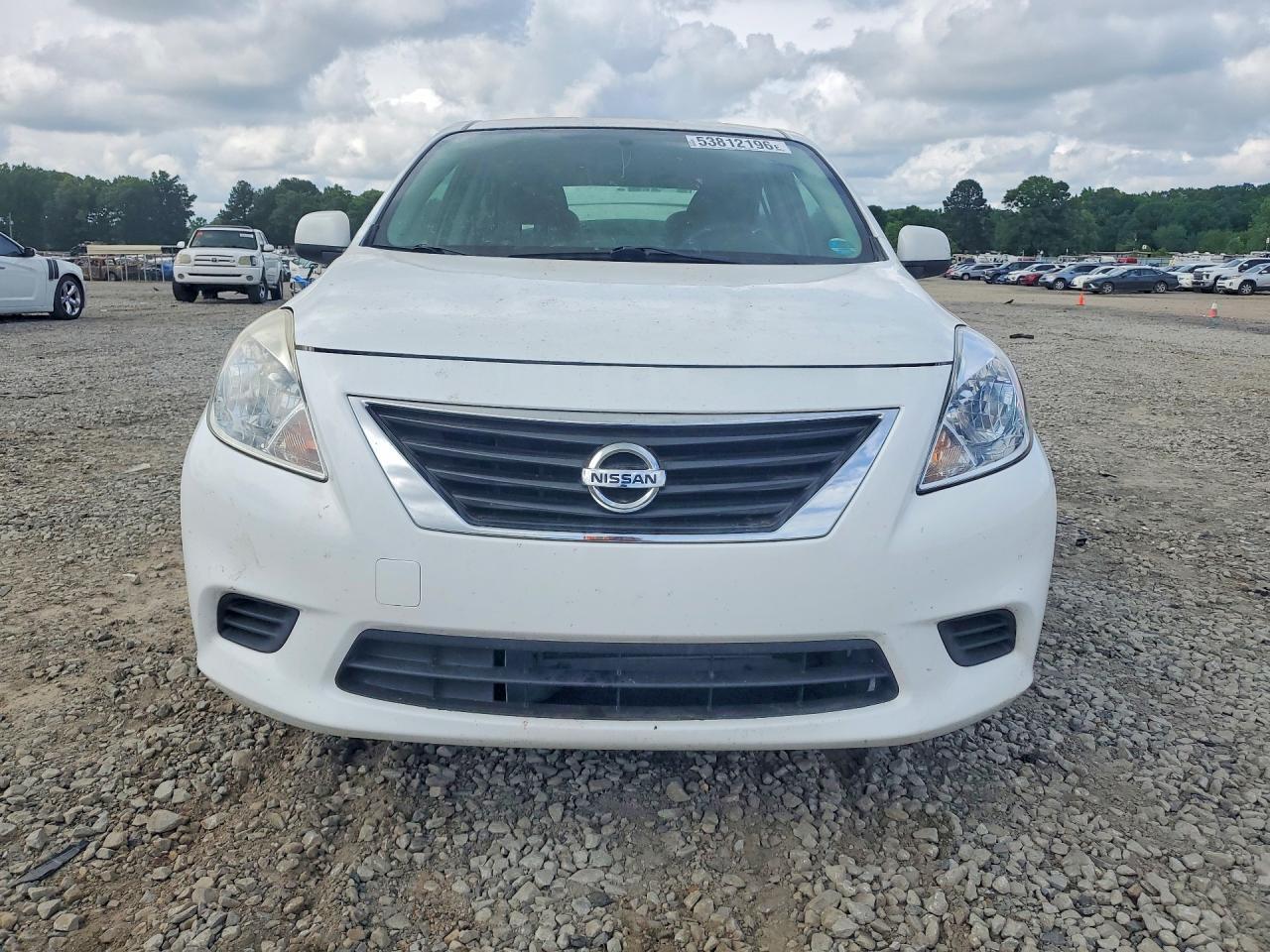 2014 NISSAN VERSA