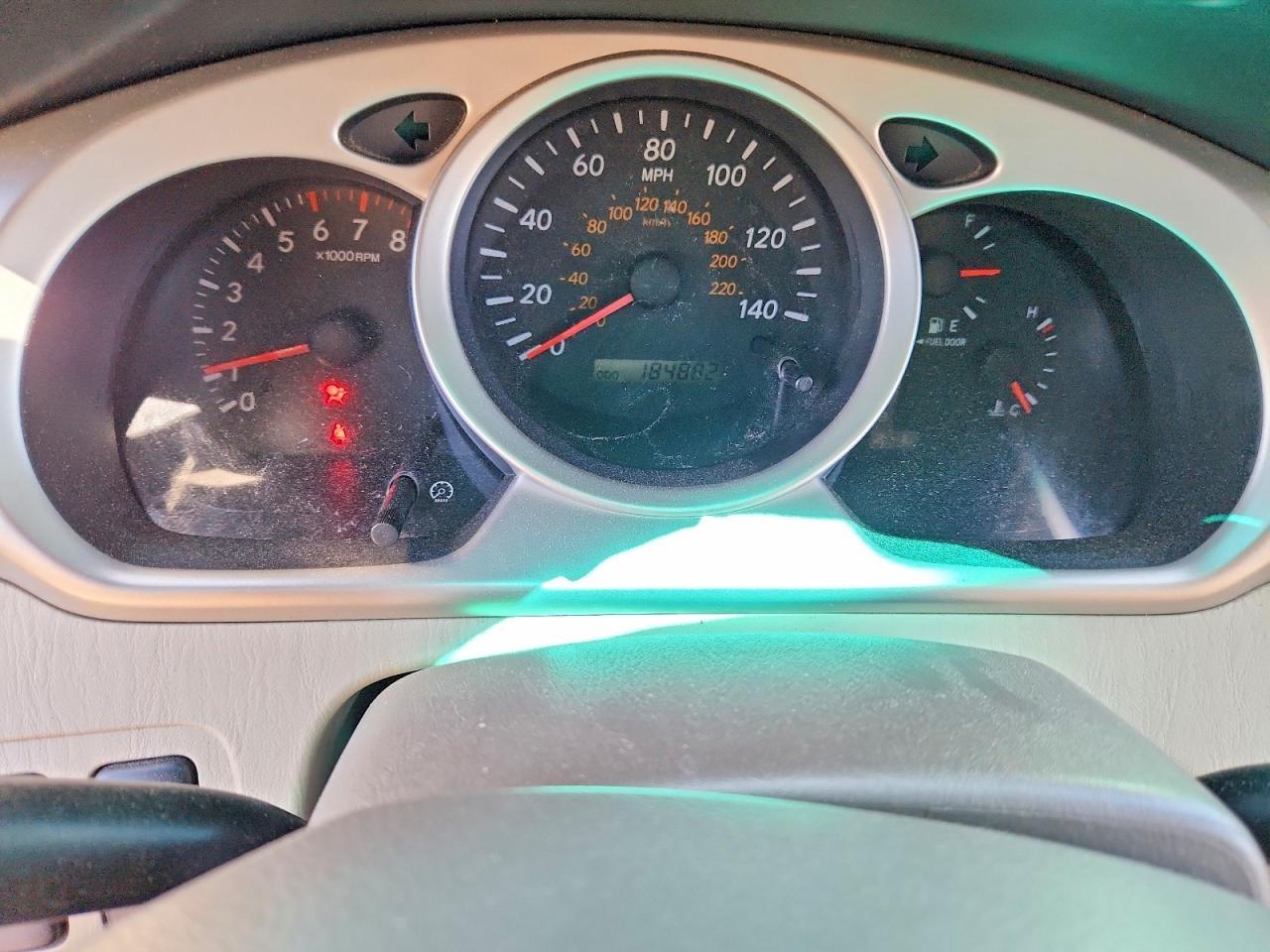 2004 TOYOTA HIGHLANDER