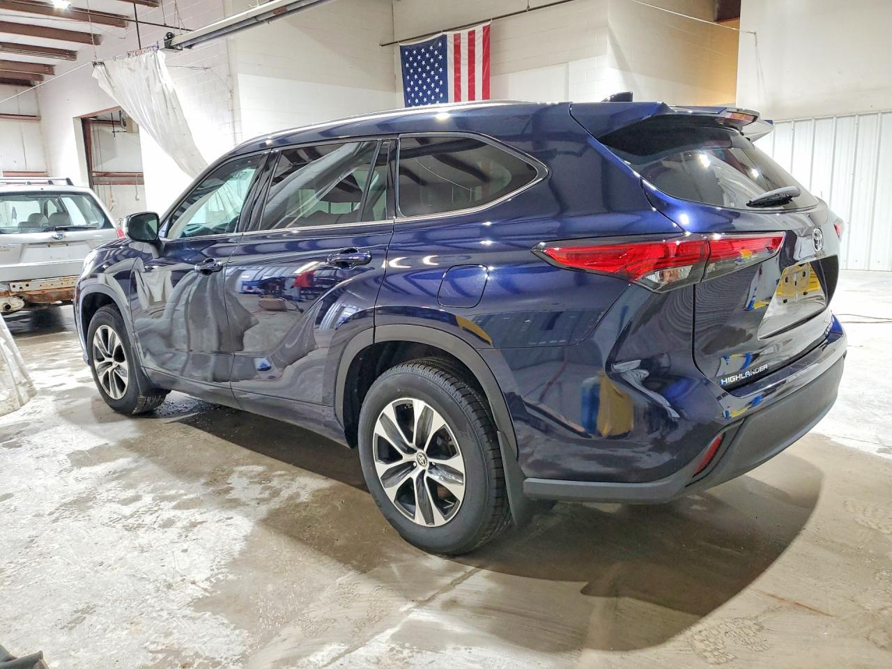 2020 TOYOTA HIGHLANDER