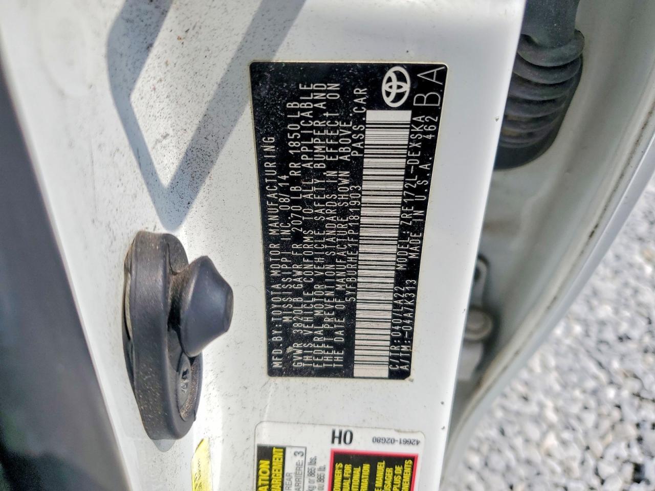 2015 TOYOTA COROLLA