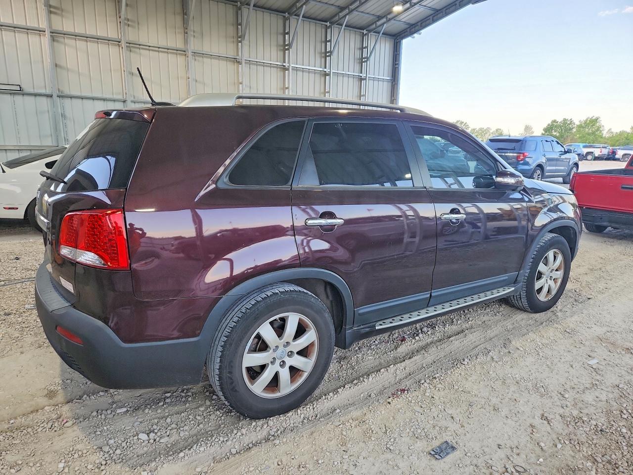 2012 KIA SORENTO