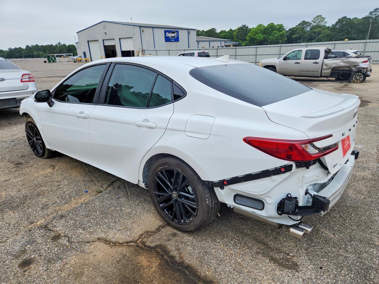 2026 TOYOTA CAMRY