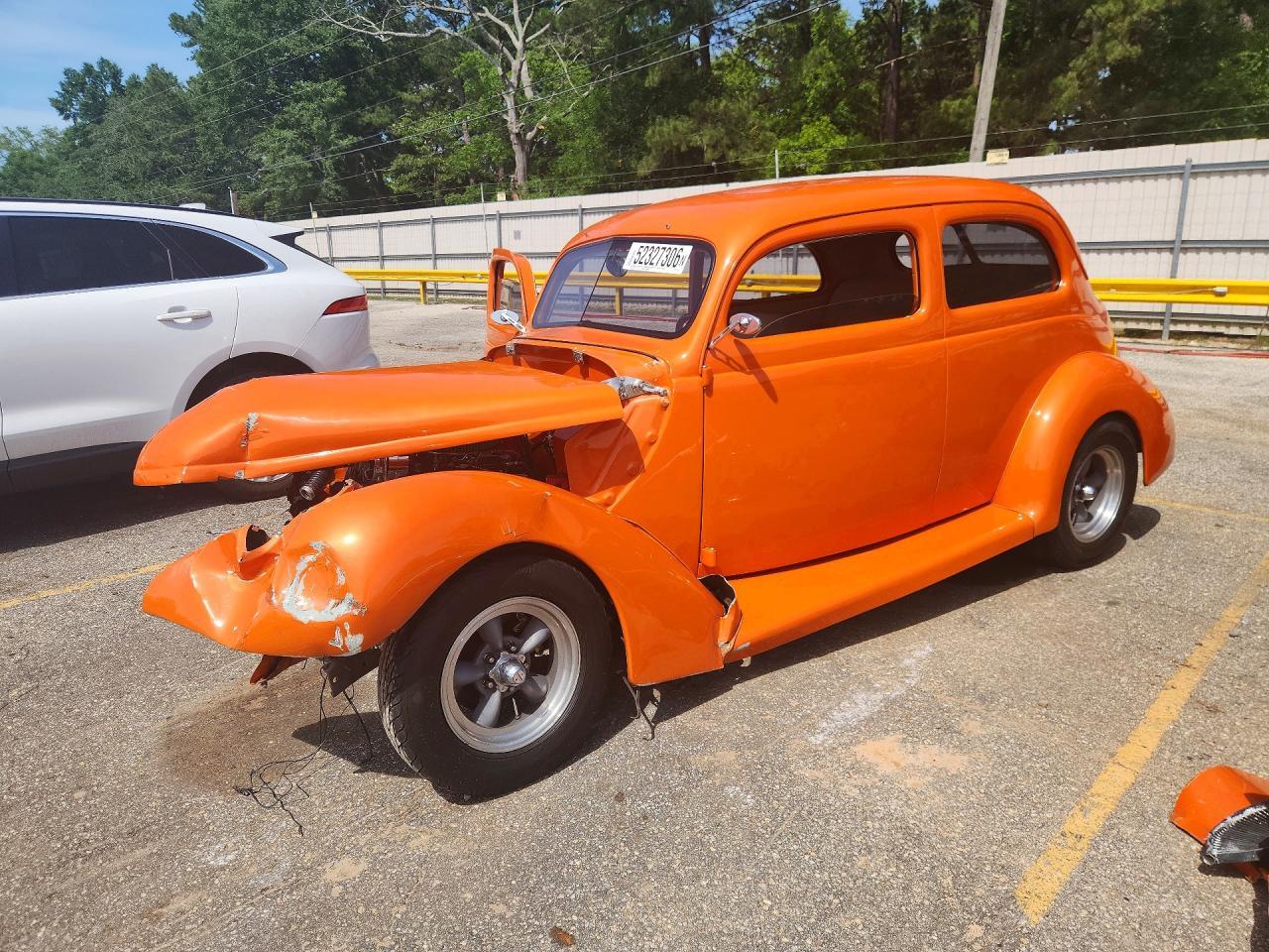 1938 FORD Model 81 A