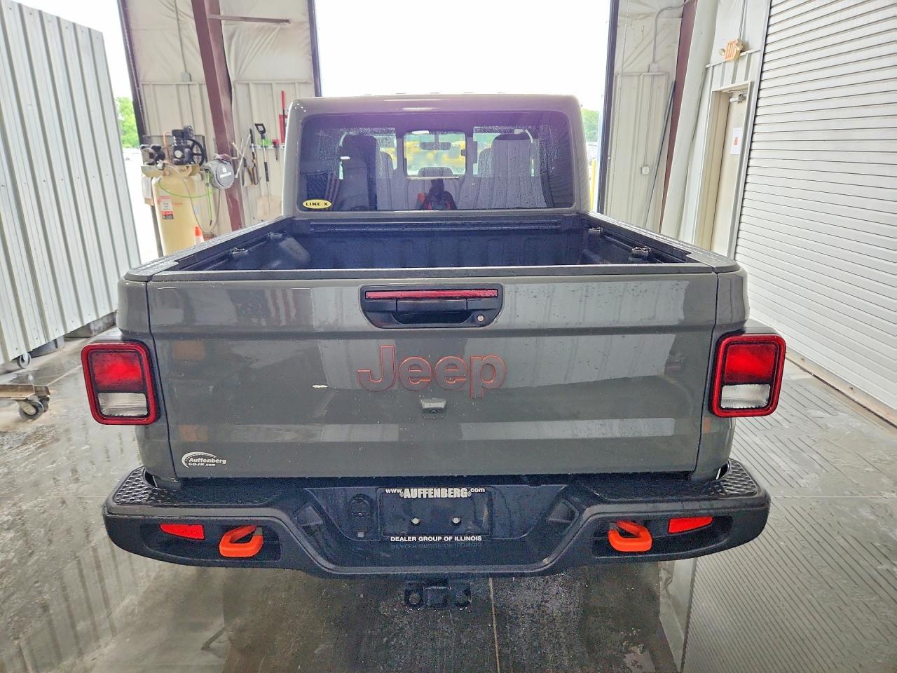 2023 JEEP Gladiator
