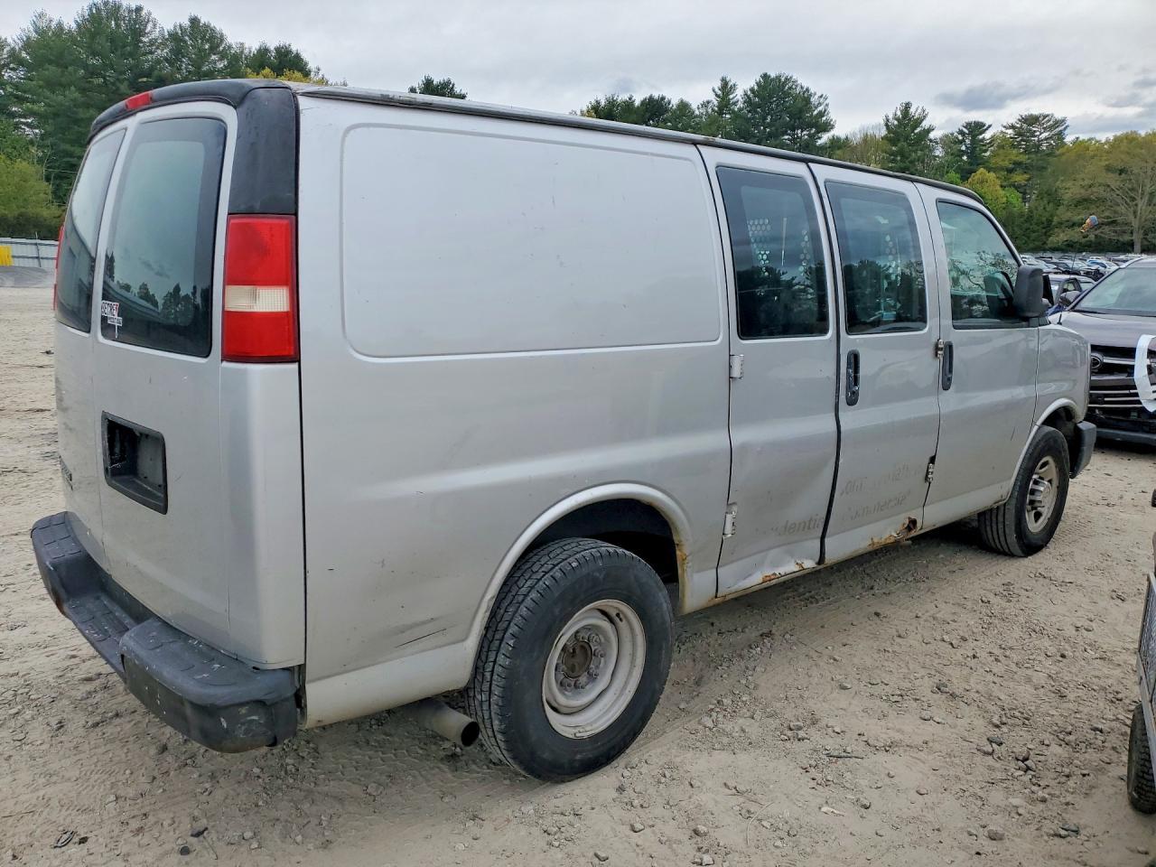 2014 CHEVROLET EXPRESS 2500