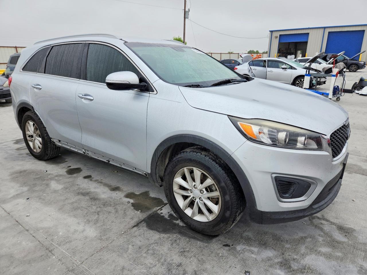 2017 KIA SORENTO
