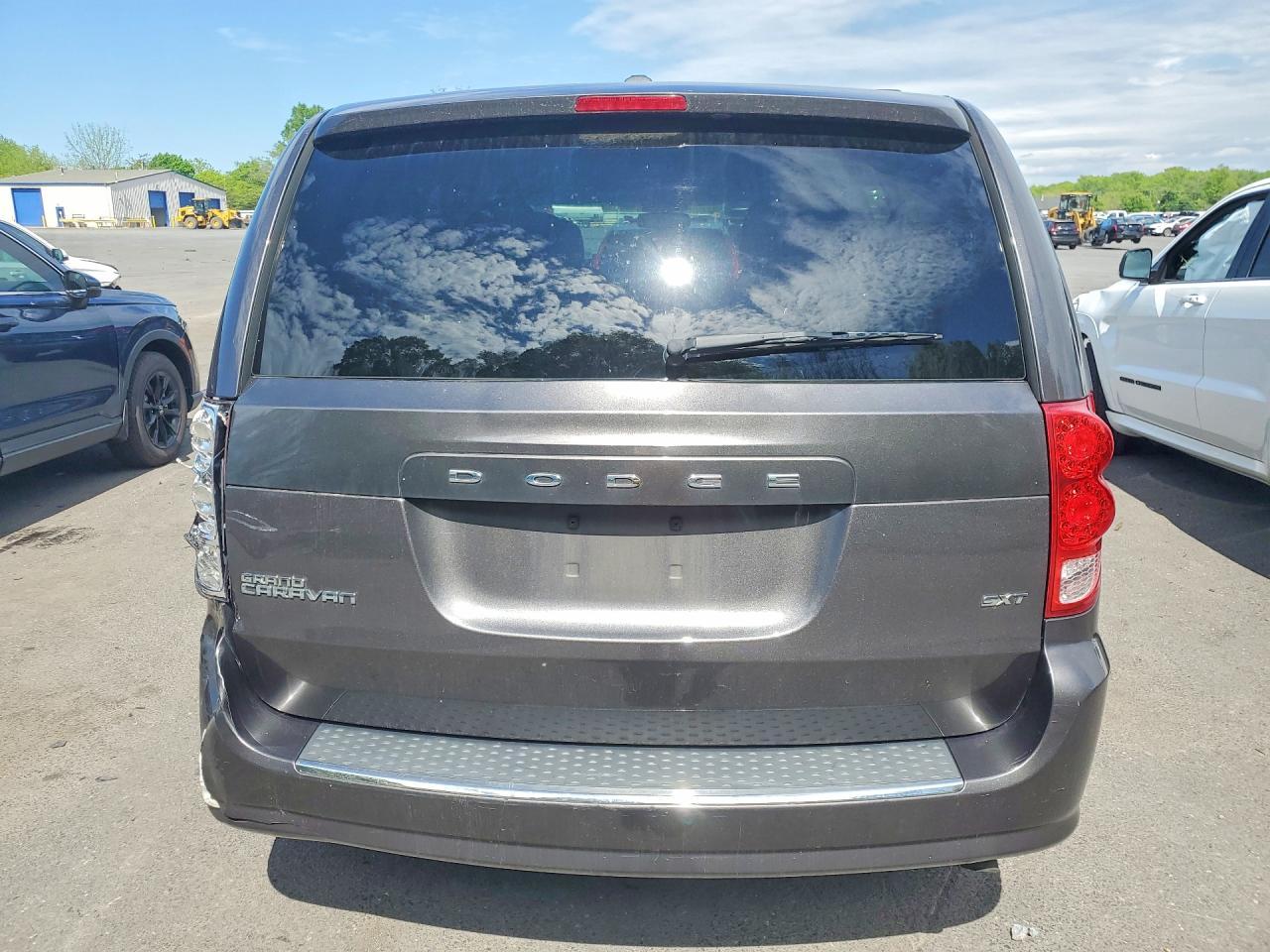 2015 DODGE GRAND CARAVAN