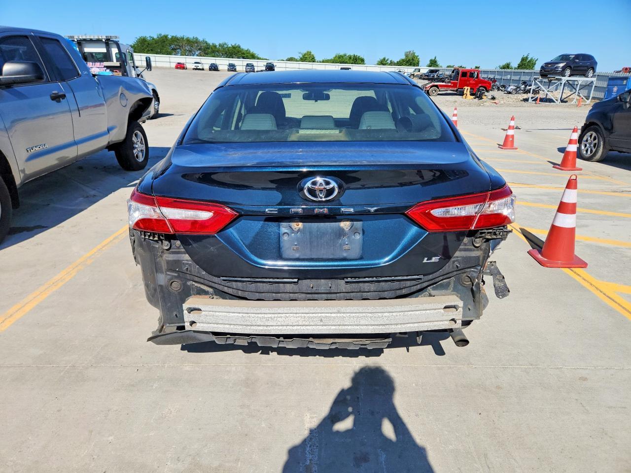 2018 TOYOTA CAMRY