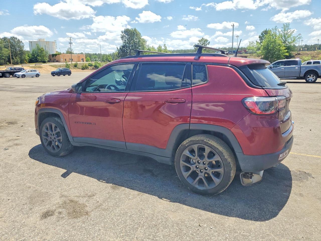 2021 JEEP Compass