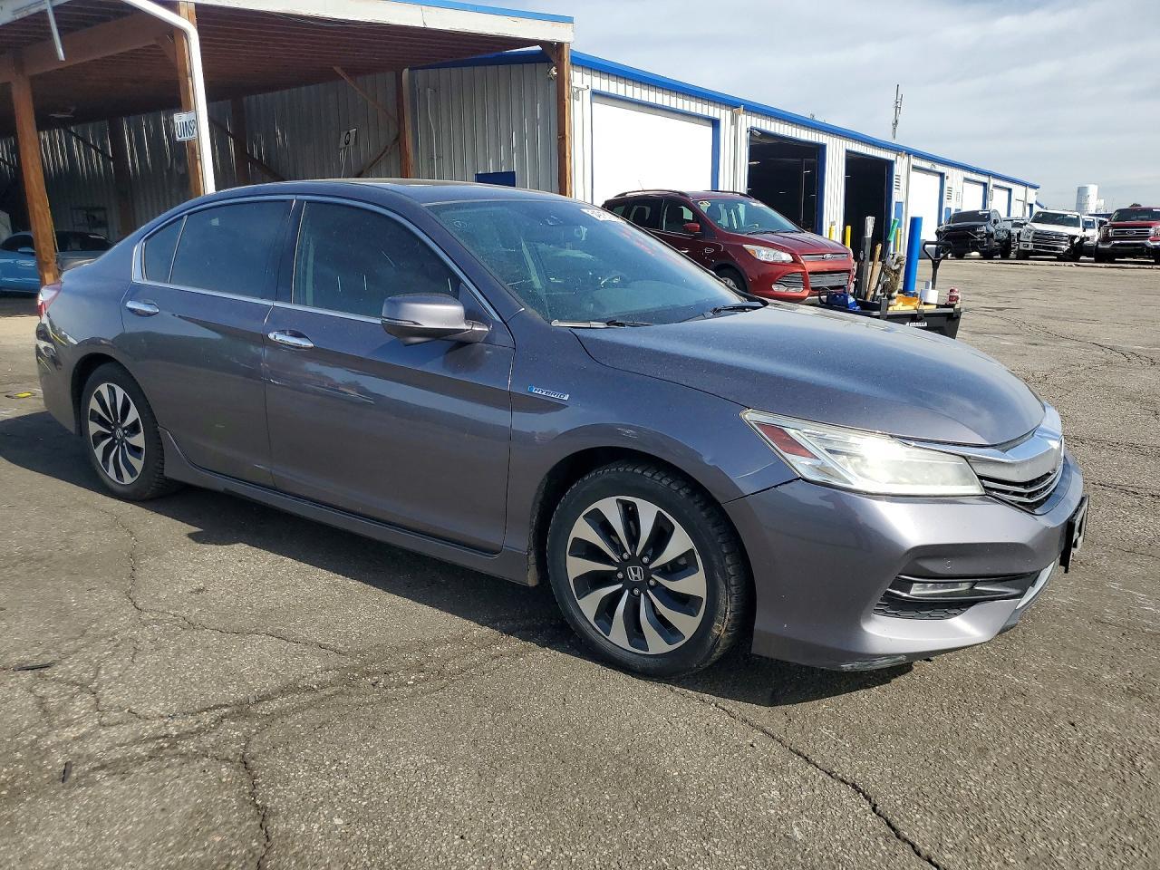 2017 HONDA ACCORD