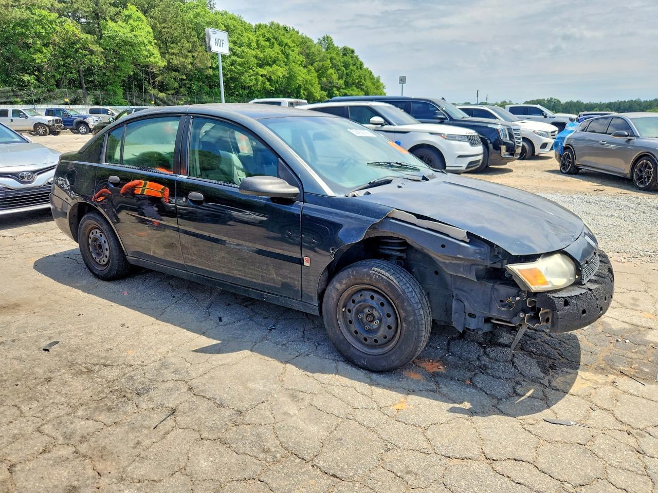 2003 SATURN Ion