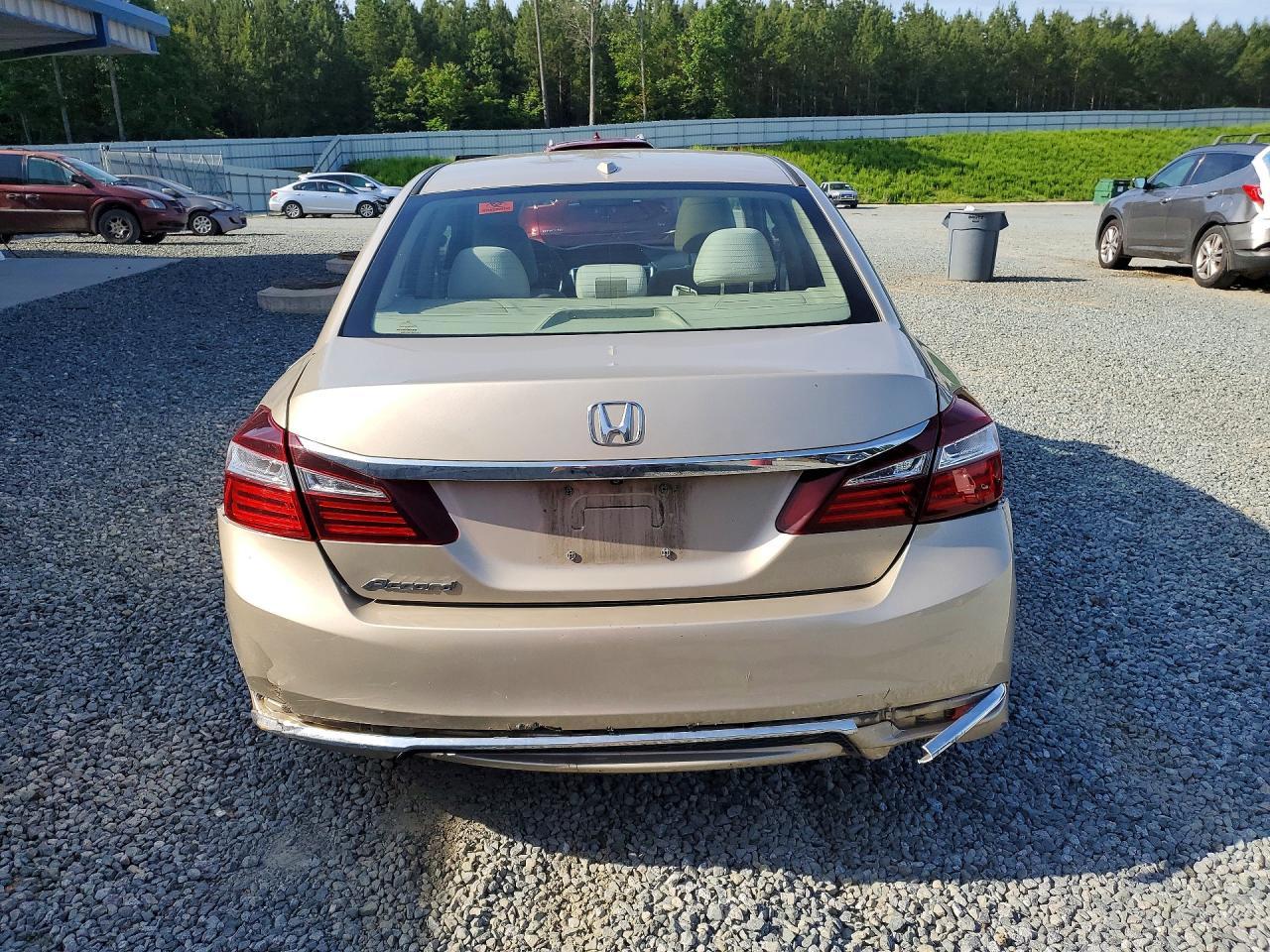2017 HONDA ACCORD