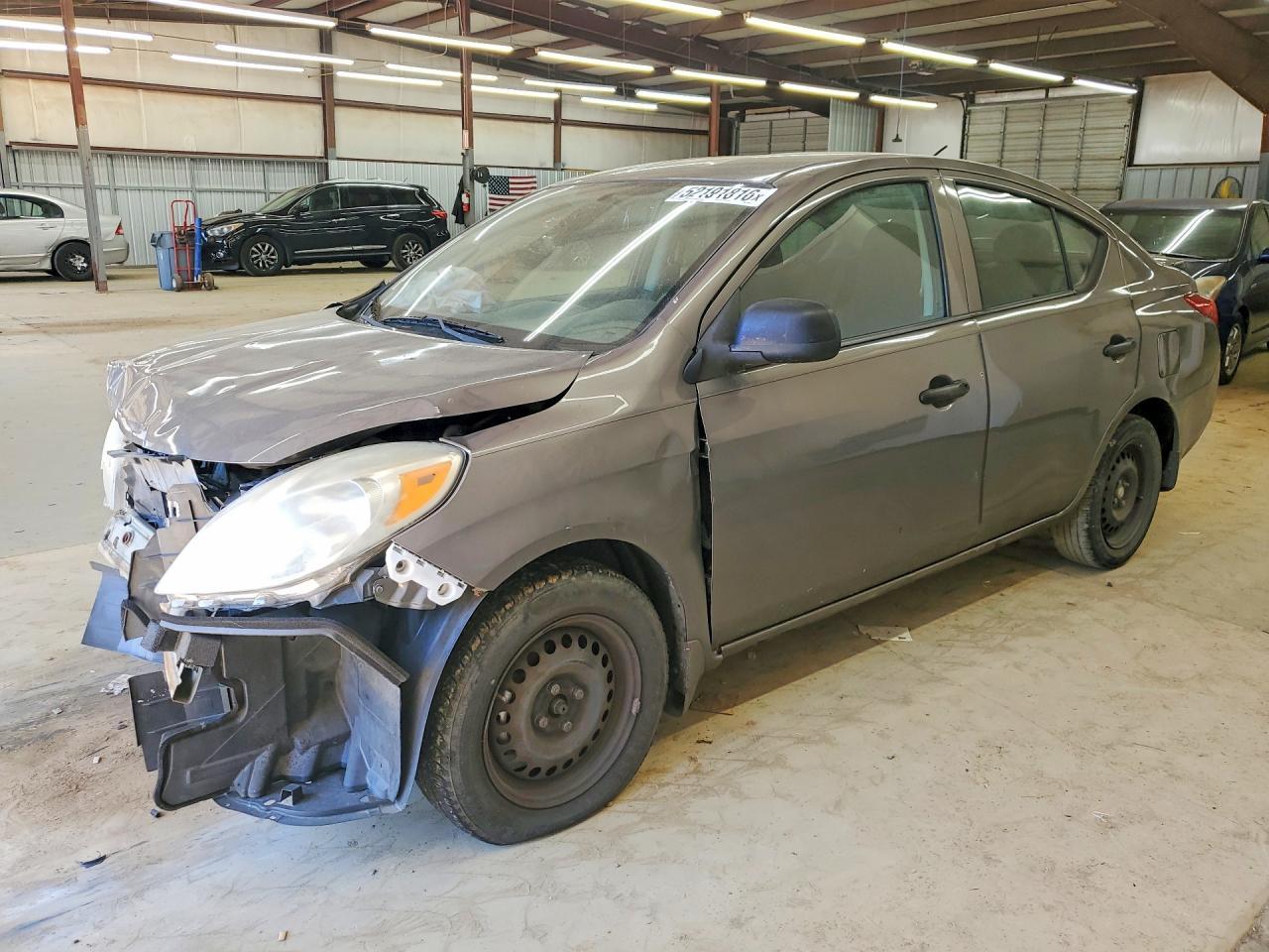2013 NISSAN VERSA