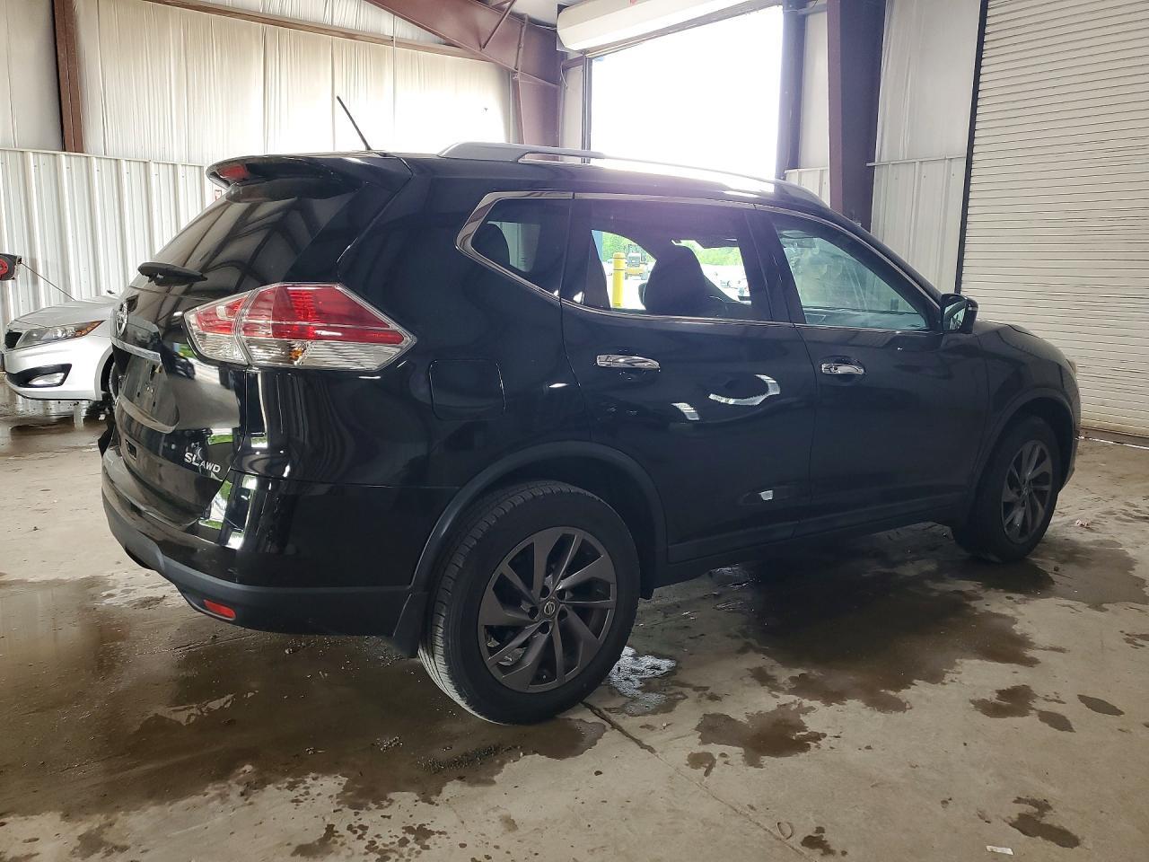 2016 NISSAN ROGUE