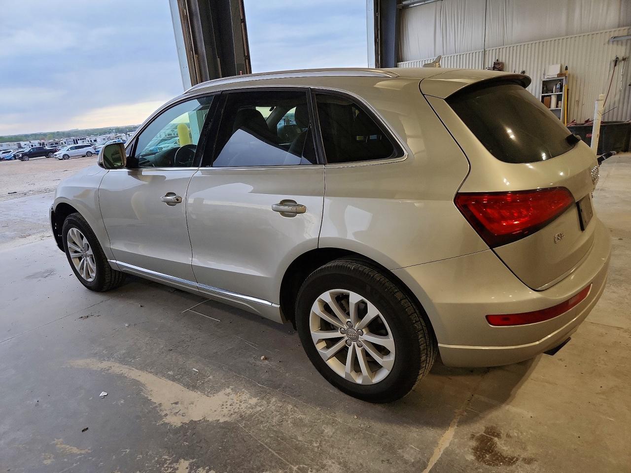 2015 AUDI Q5