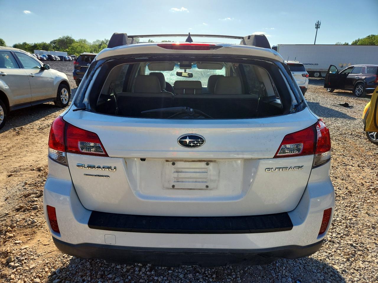 2013 SUBARU Outback