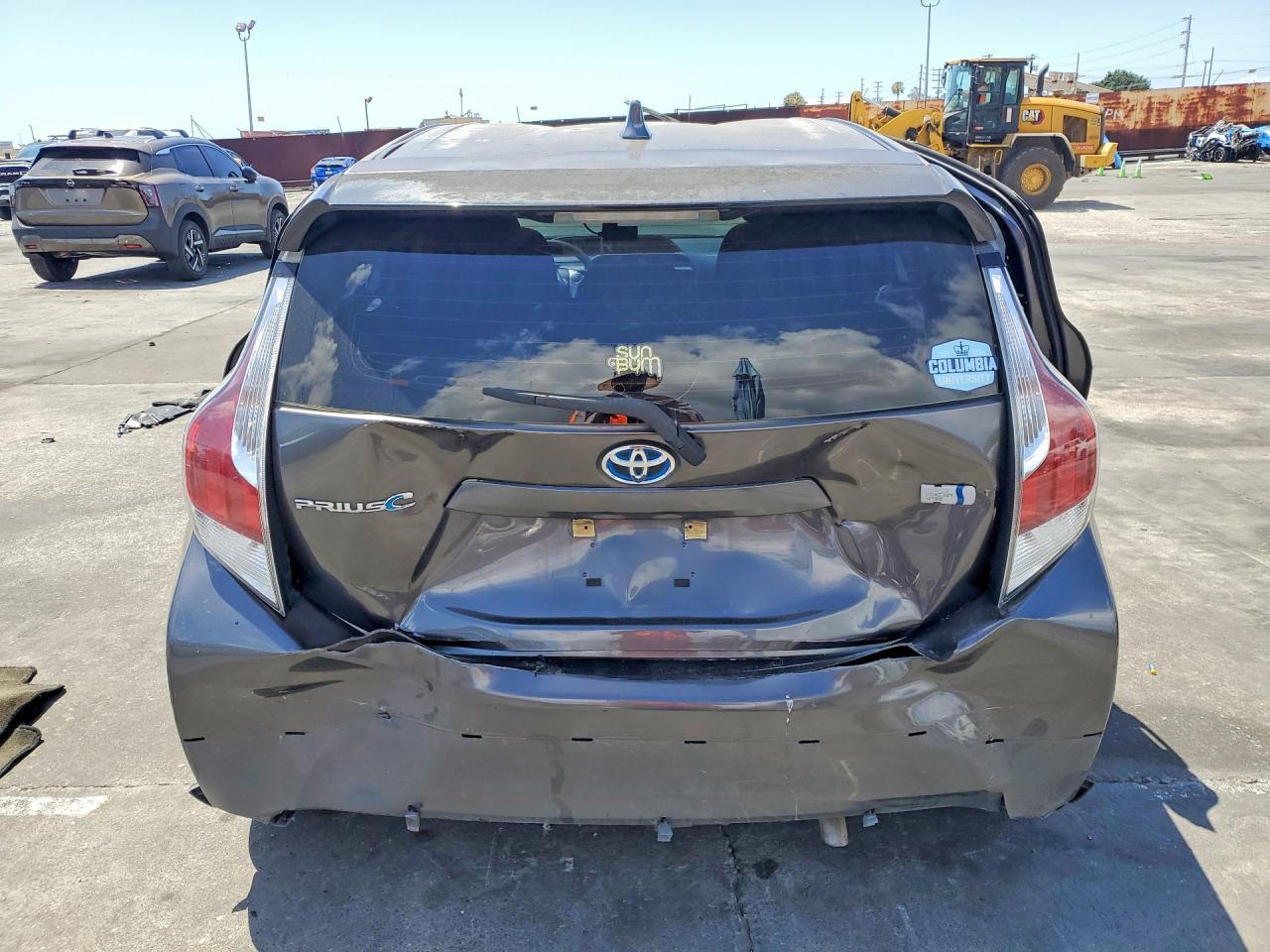 2017 TOYOTA Prius c