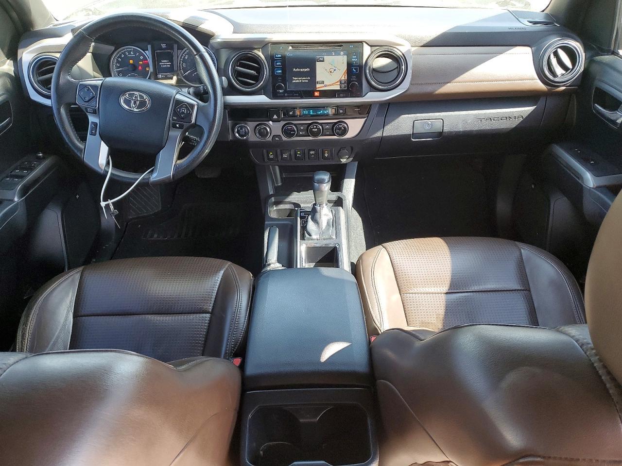 2017 TOYOTA TACOMA
