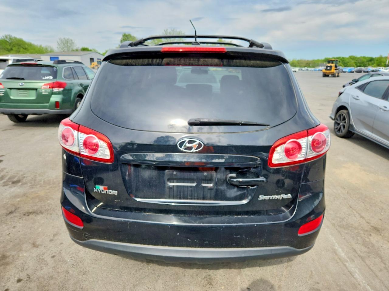 2011 HYUNDAI SANTA FE