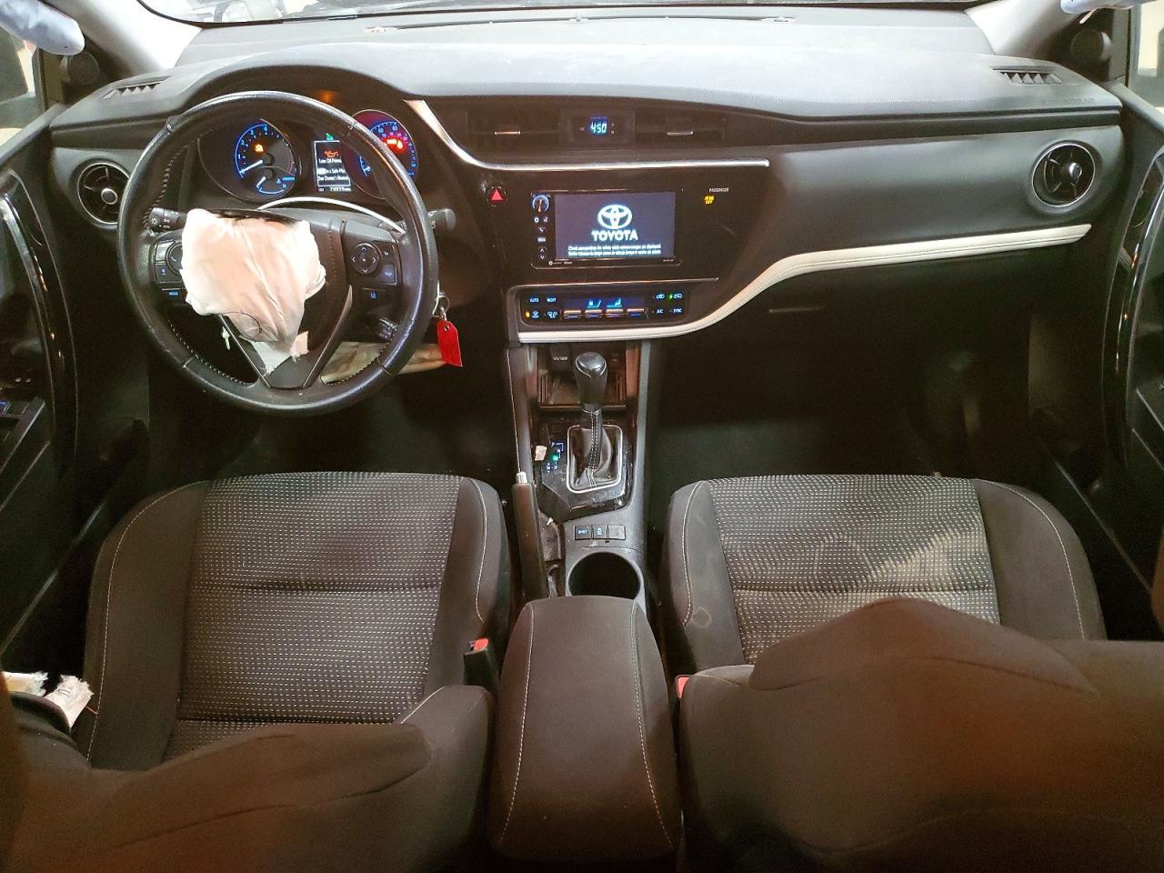 2017 TOYOTA COROLLA