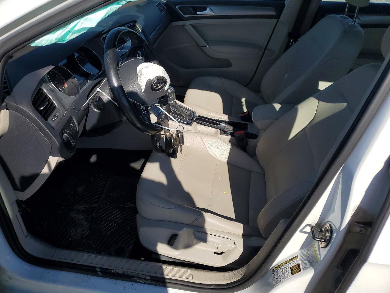 2015 VOLKSWAGEN GOLF