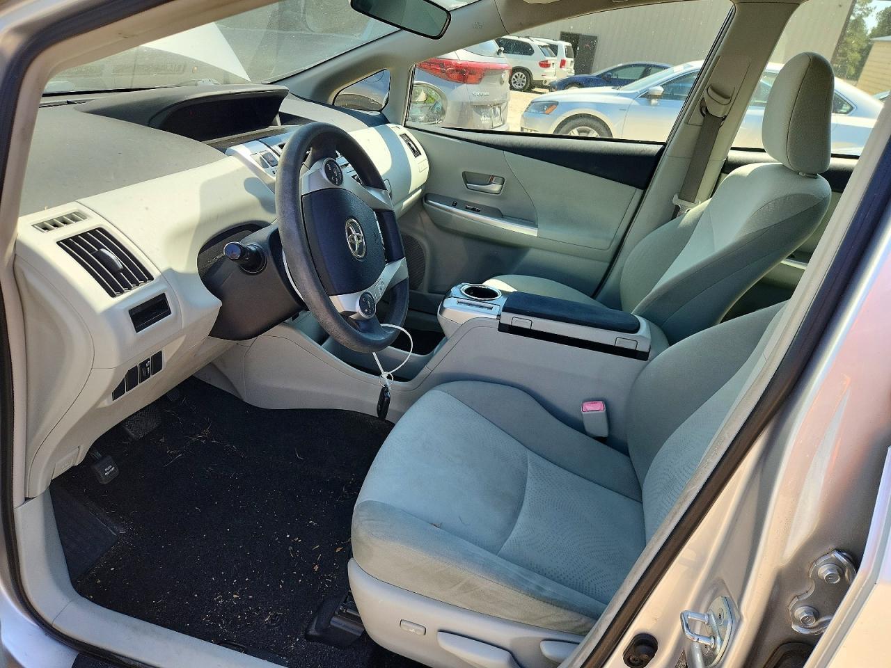 2012 TOYOTA PRIUS V