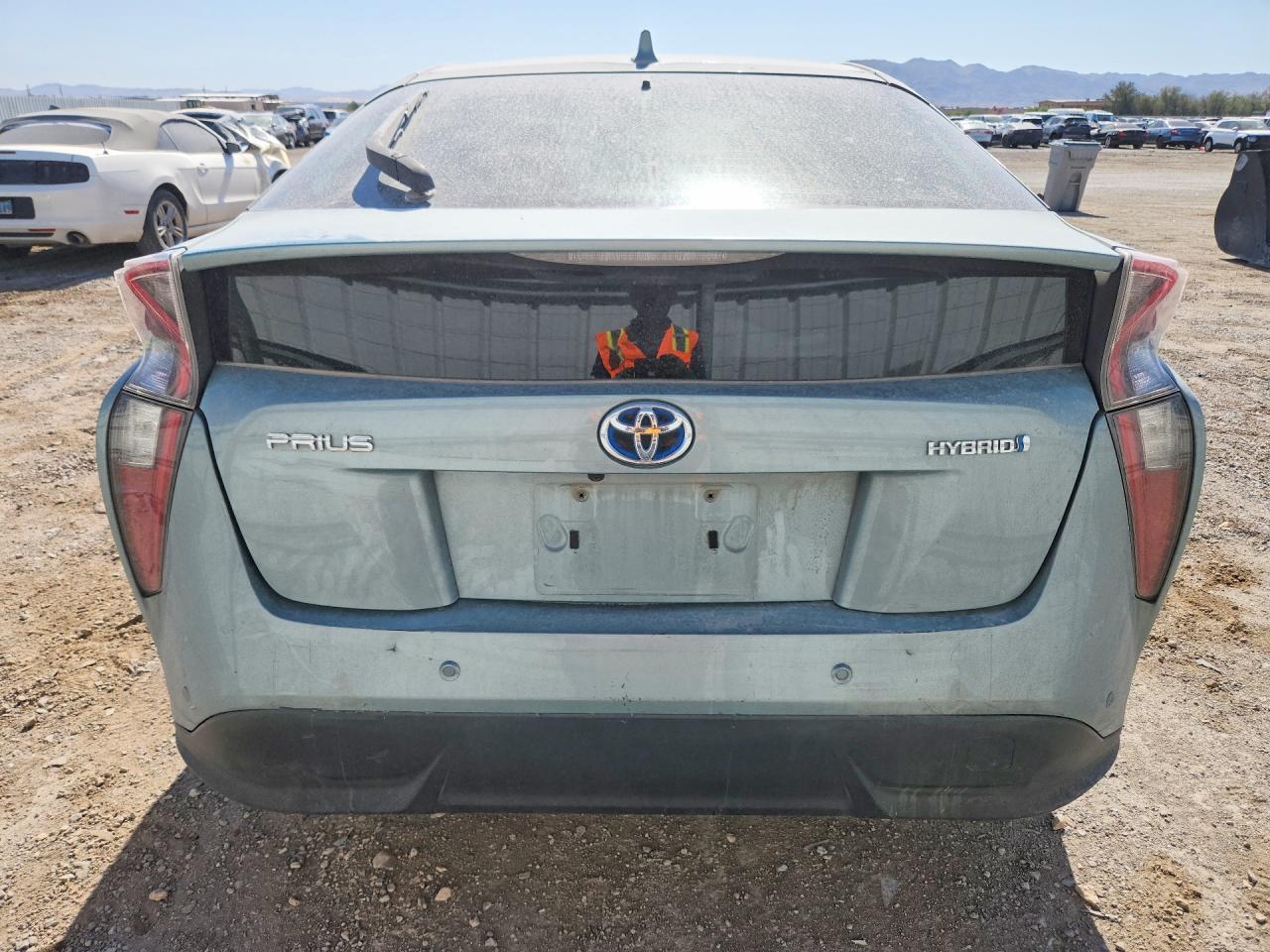 2018 TOYOTA PRIUS
