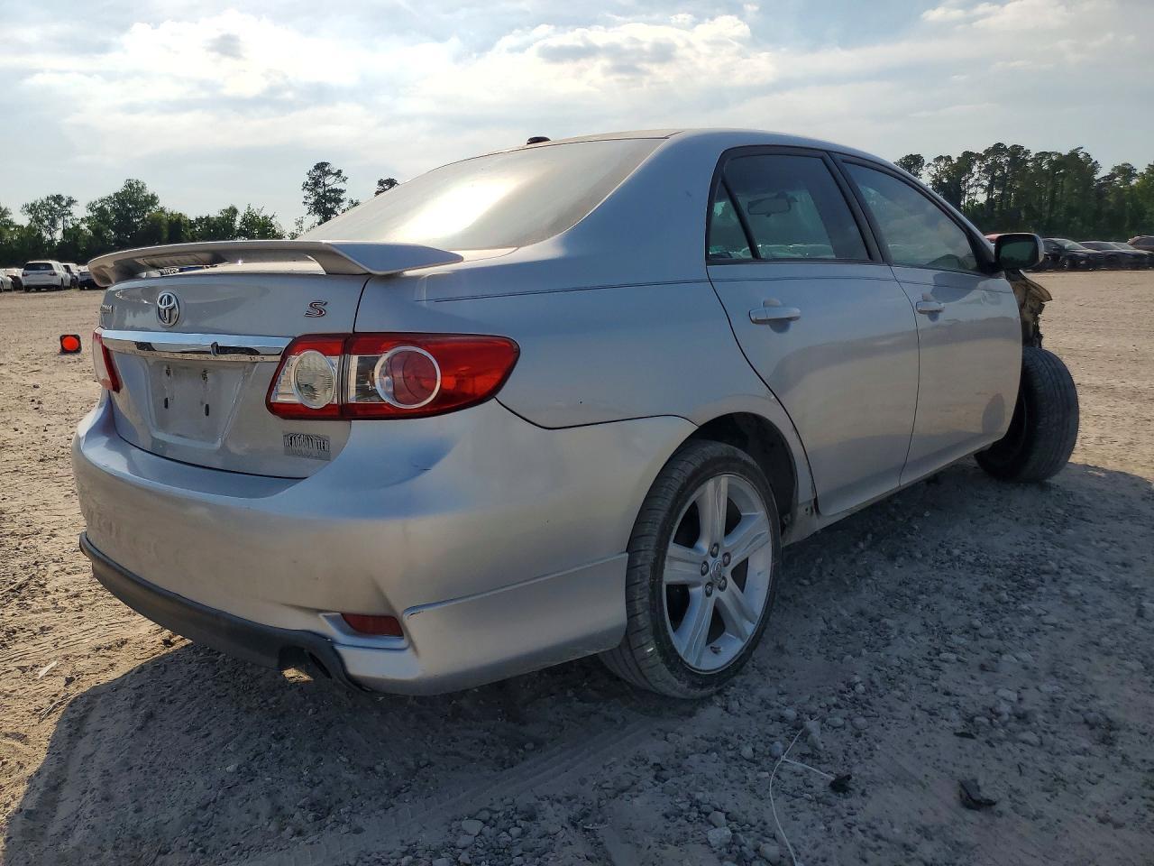 2013 TOYOTA COROLLA