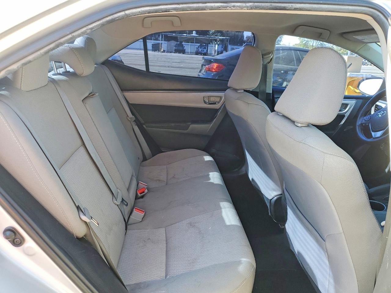 2015 TOYOTA COROLLA