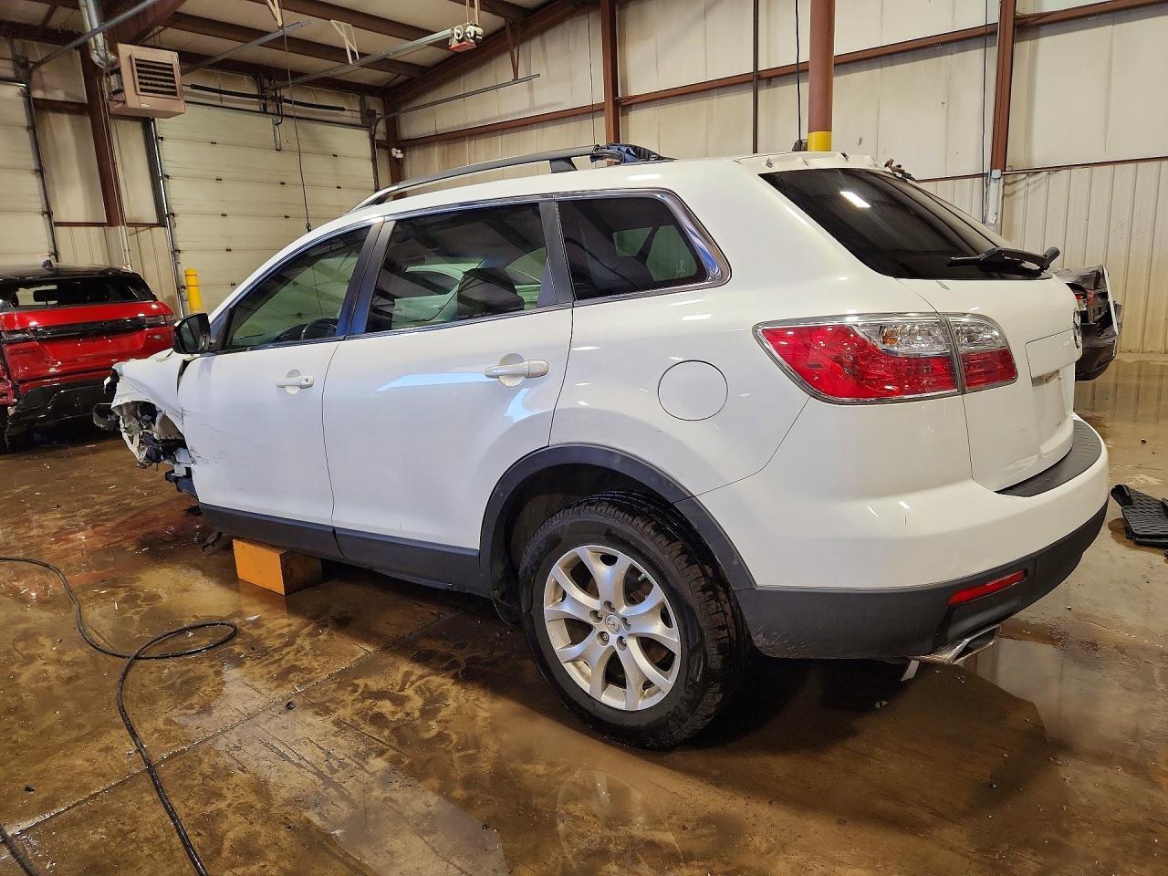 2011 MAZDA CX-9