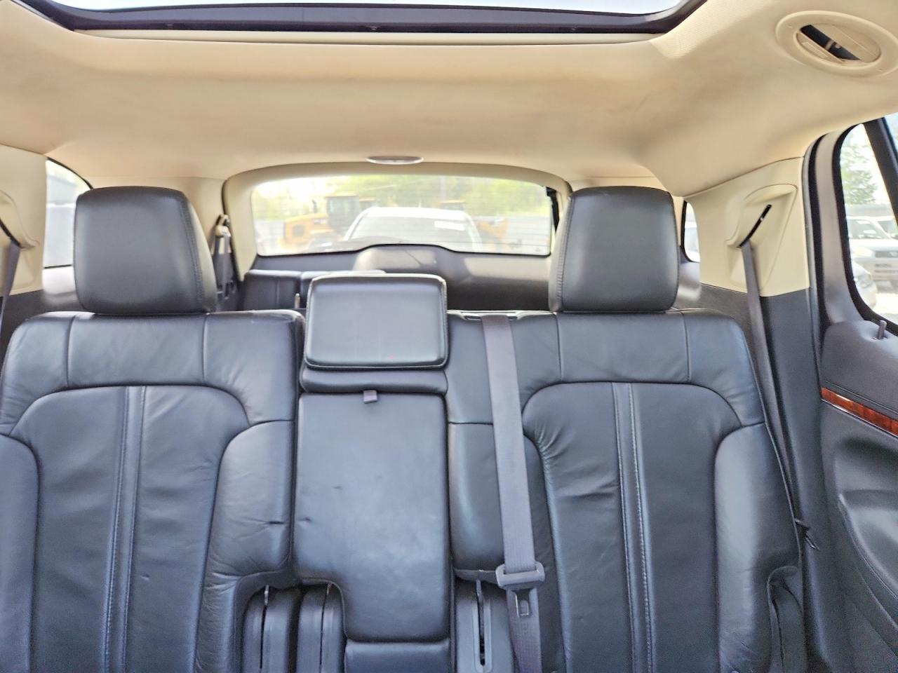 2014 LINCOLN MKT