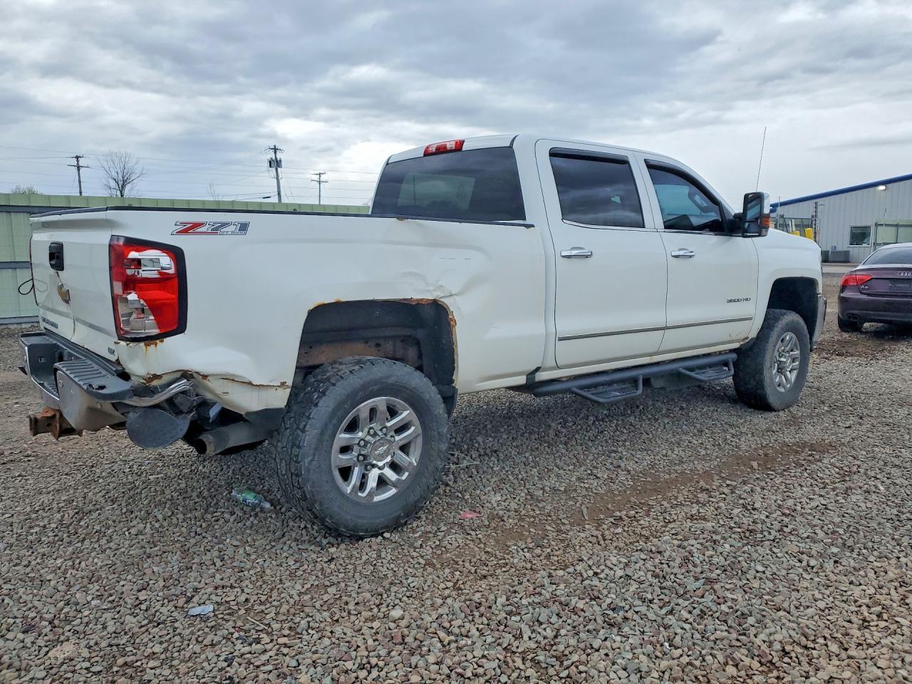 2017 CHEVROLET Silverado 3500