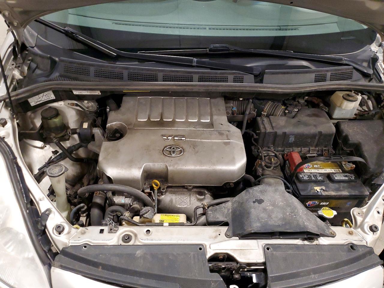 2008 TOYOTA SIENNA