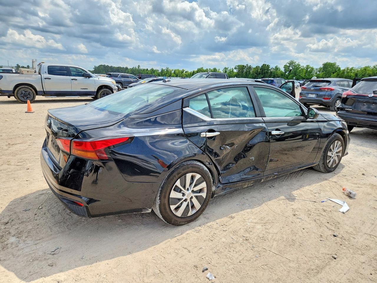 2019 NISSAN ALTIMA