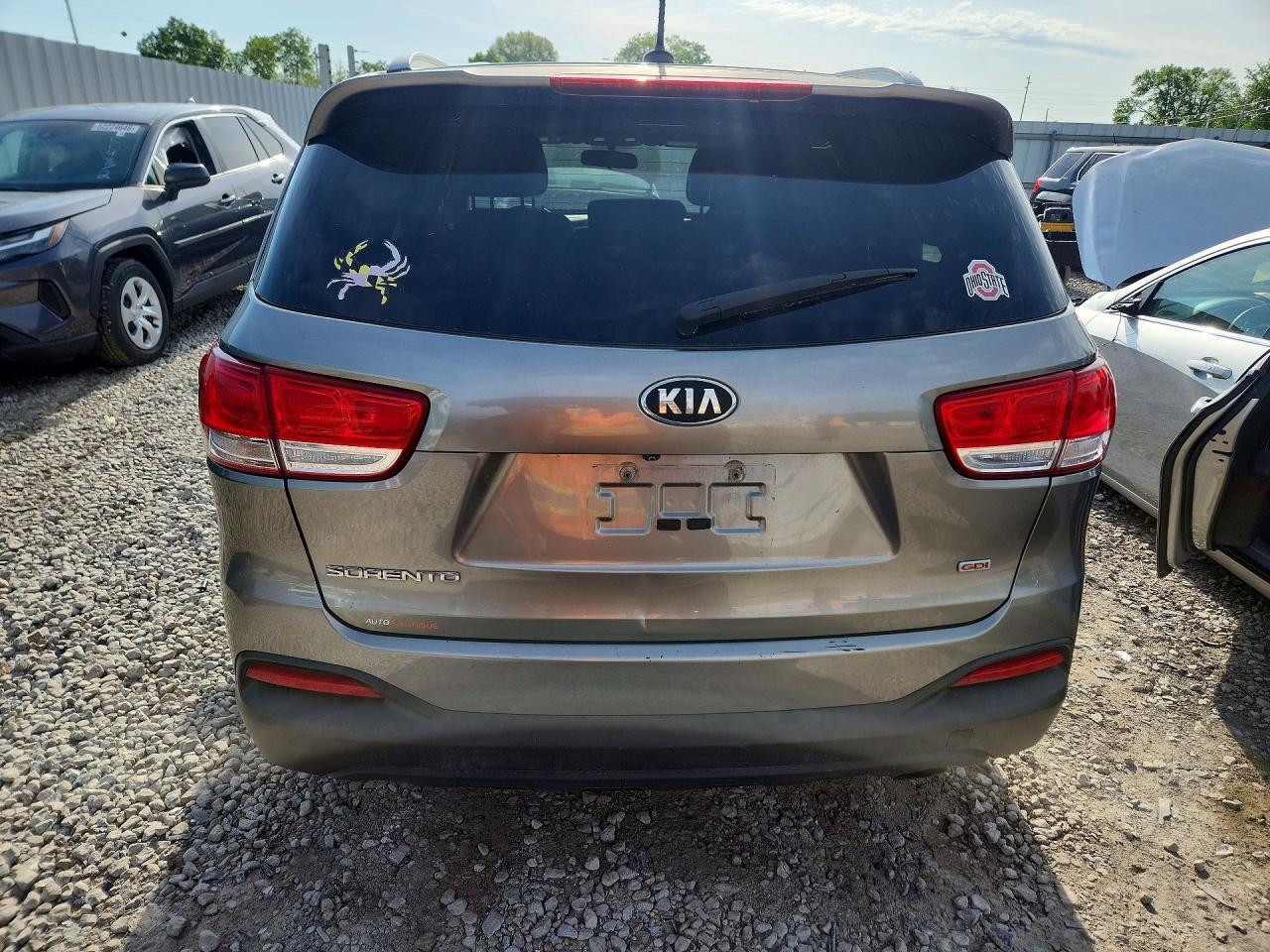 2016 KIA SORENTO