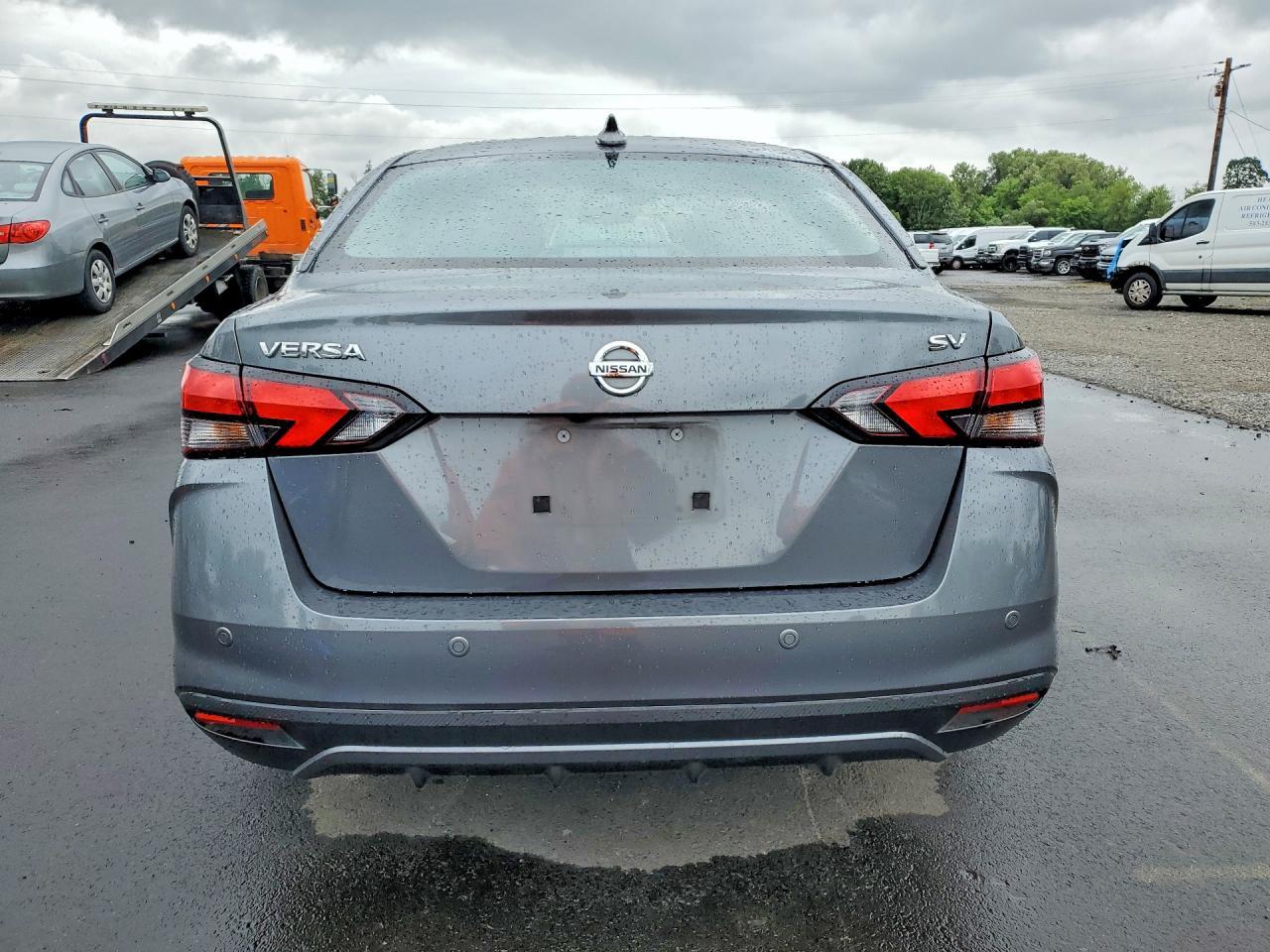 2021 NISSAN VERSA