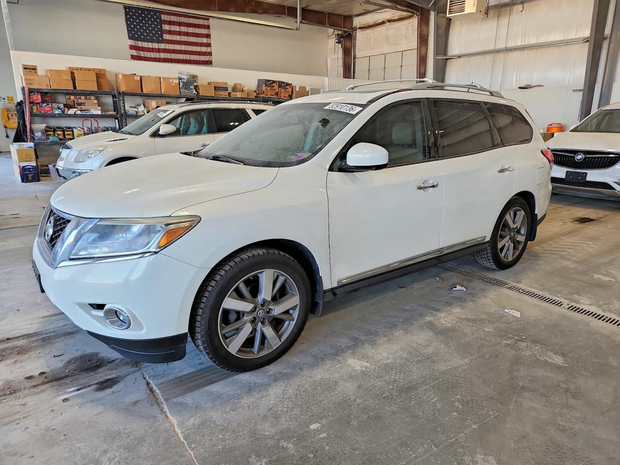 2014 NISSAN PATHFINDER
