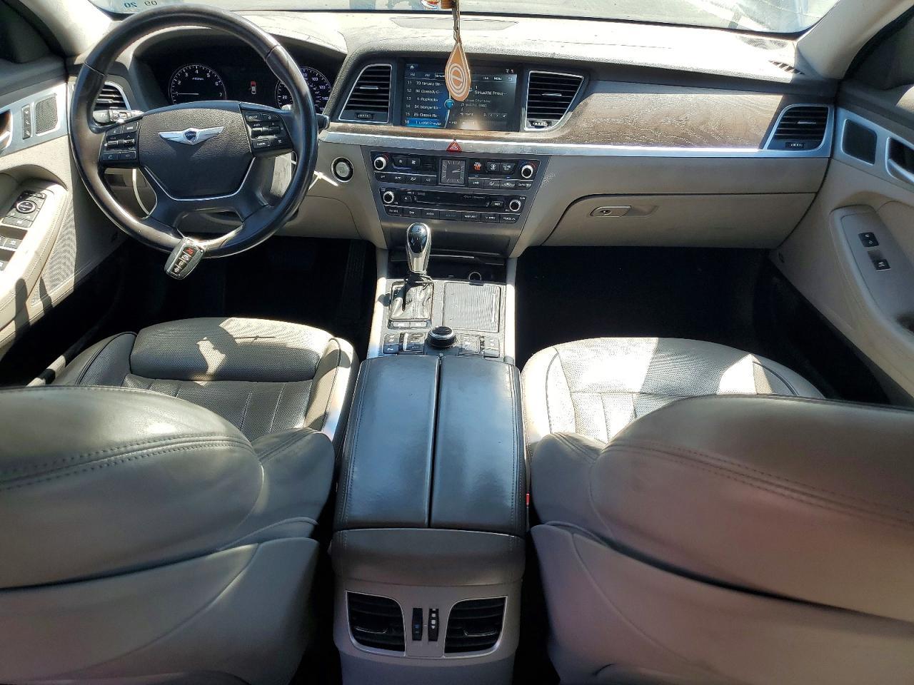2016 HYUNDAI GENESIS