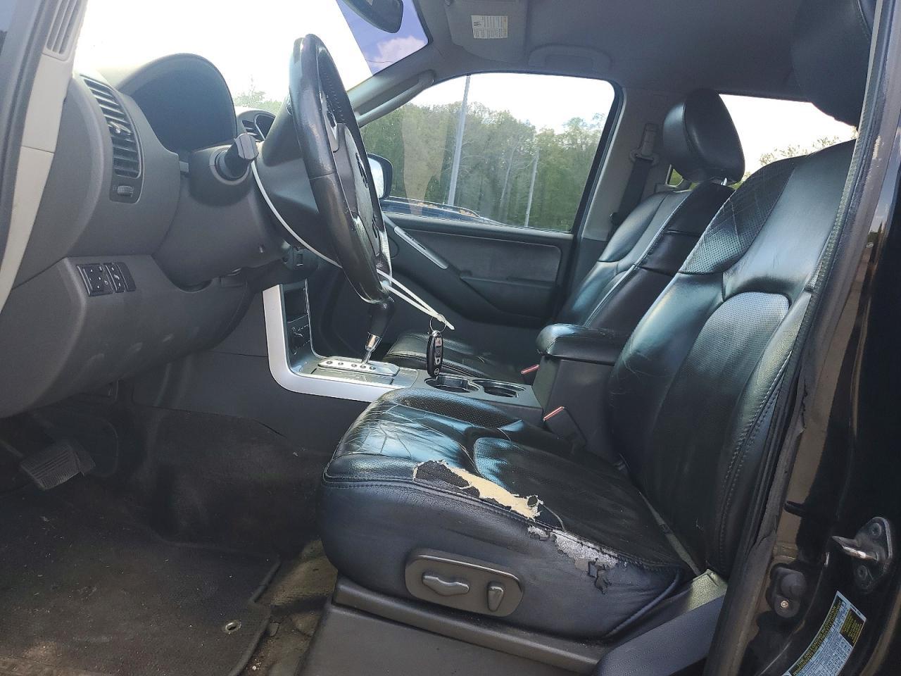 2011 NISSAN PATHFINDER