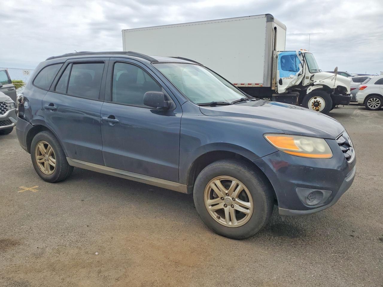 2011 HYUNDAI SANTA FE