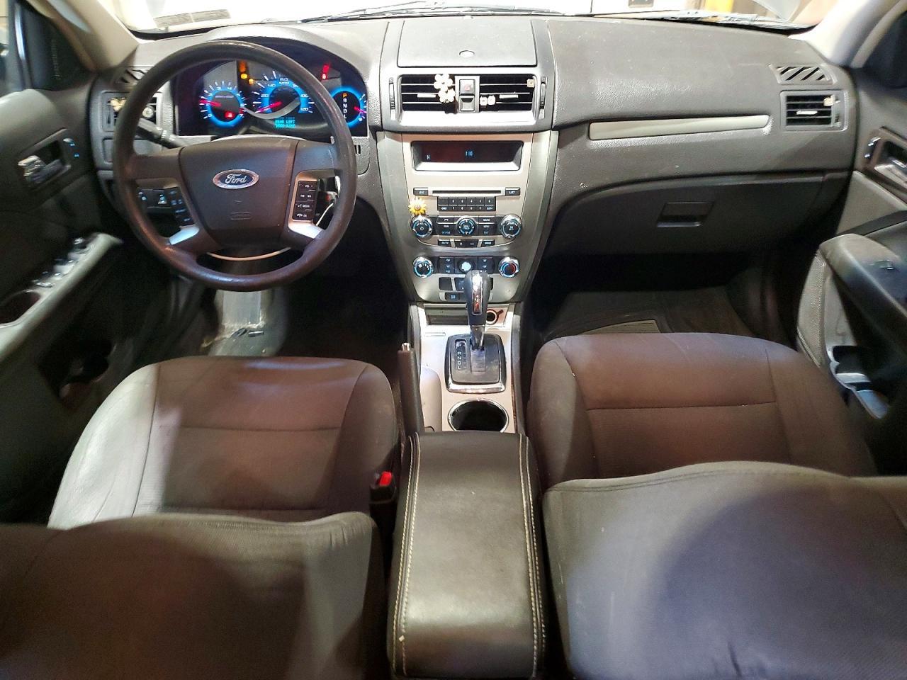 2011 FORD FUSION