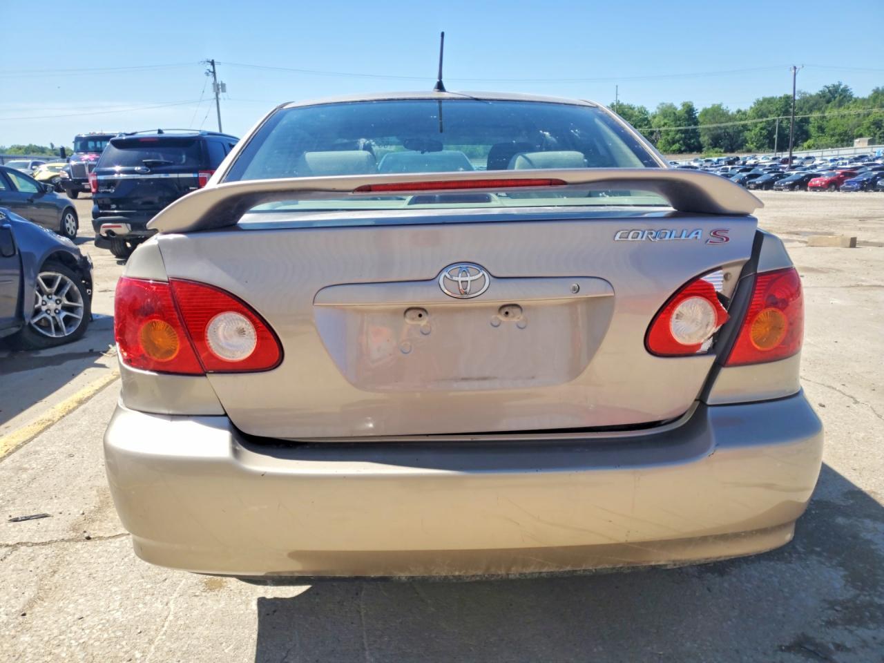 2004 TOYOTA COROLLA