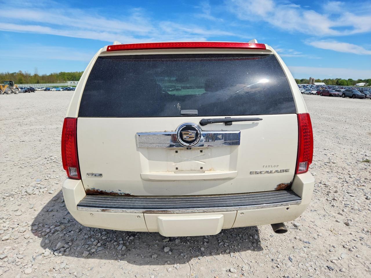 2009 CADILLAC ESCALADE