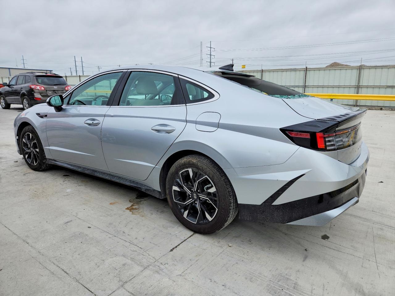 2025 HYUNDAI SONATA