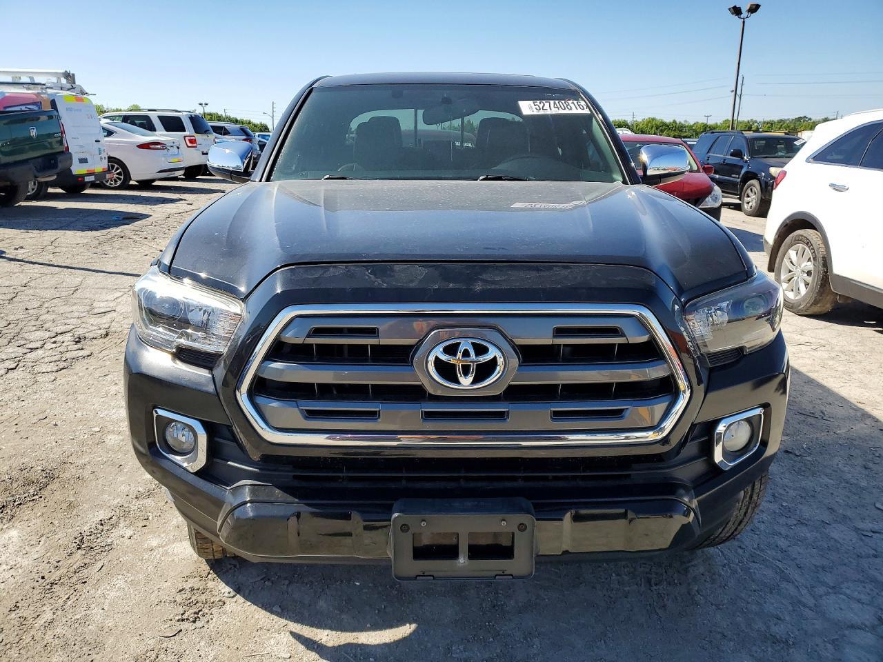 2017 TOYOTA TACOMA