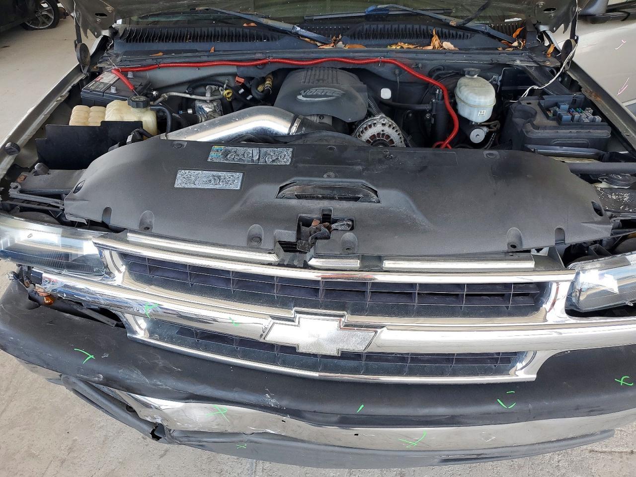 2003 CHEVROLET Suburban