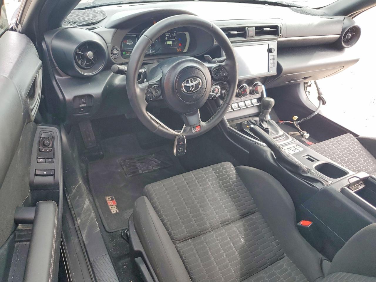 2025 TOYOTA GR 86