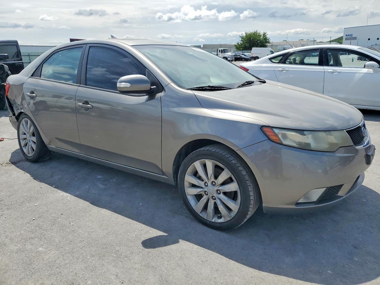 2010 KIA FORTE