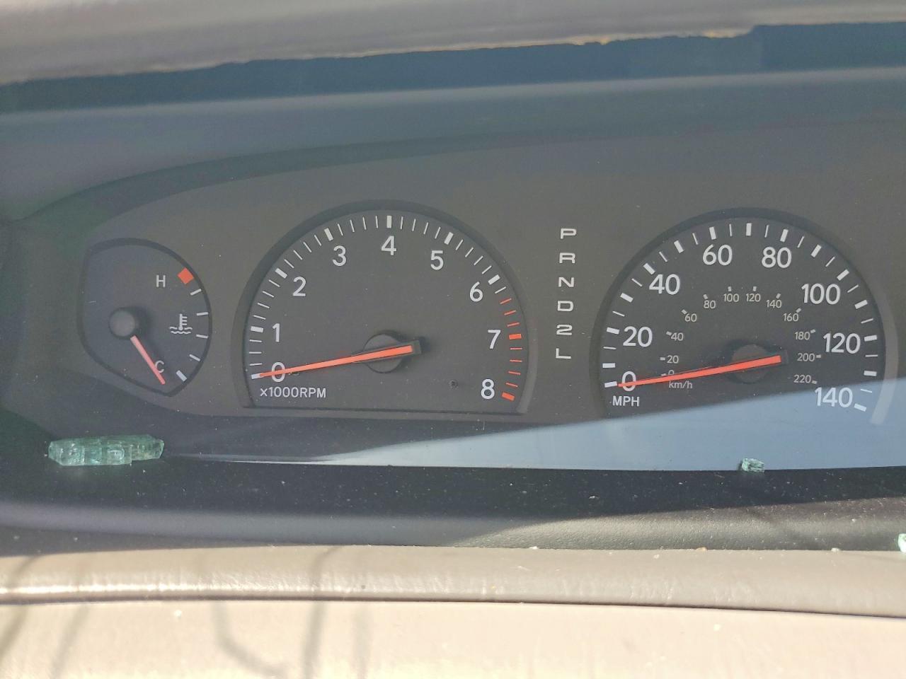 2004 TOYOTA Avalon